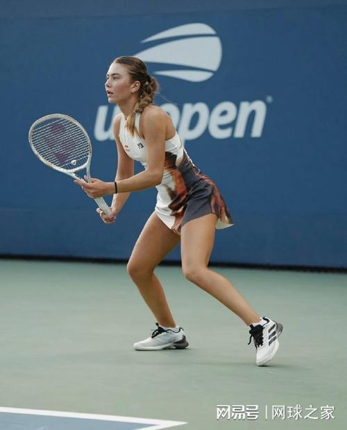 首次以种子身份出战大满贯，一人一飞冲天，一人首轮出局