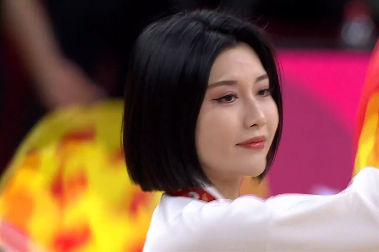 yunkai体育-WCBA：杨舒予无缘四强，刘禹彤空砍16+12，王思雨12分晋级